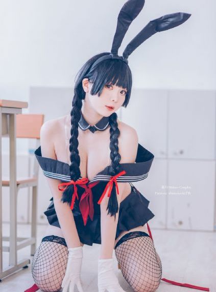 一边吃奶边做边爱