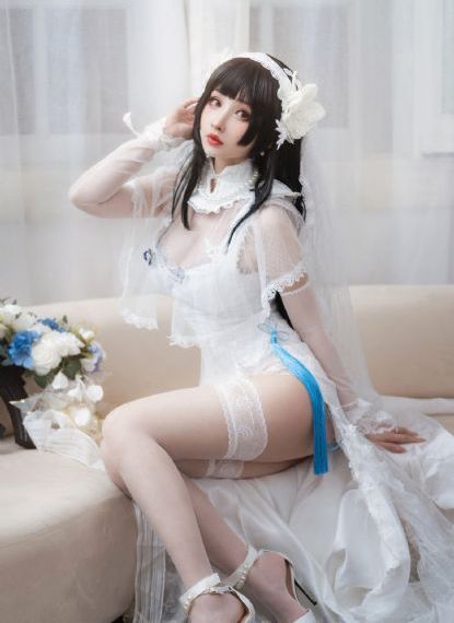 新任女教师